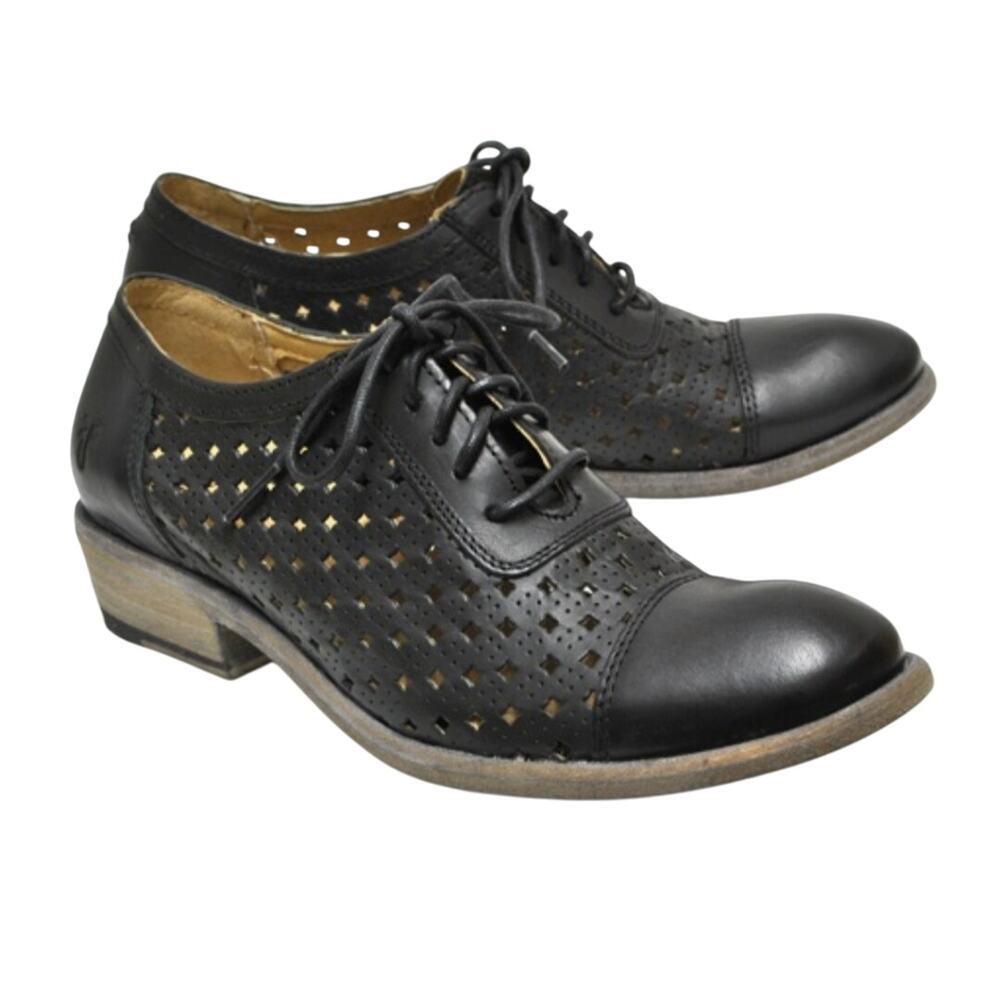 Frye Carson Perf Oxford Ladies Size 8.5 B